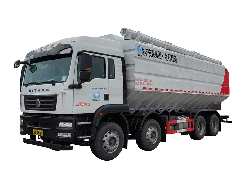 現(xiàn)場混裝銨油炸藥車